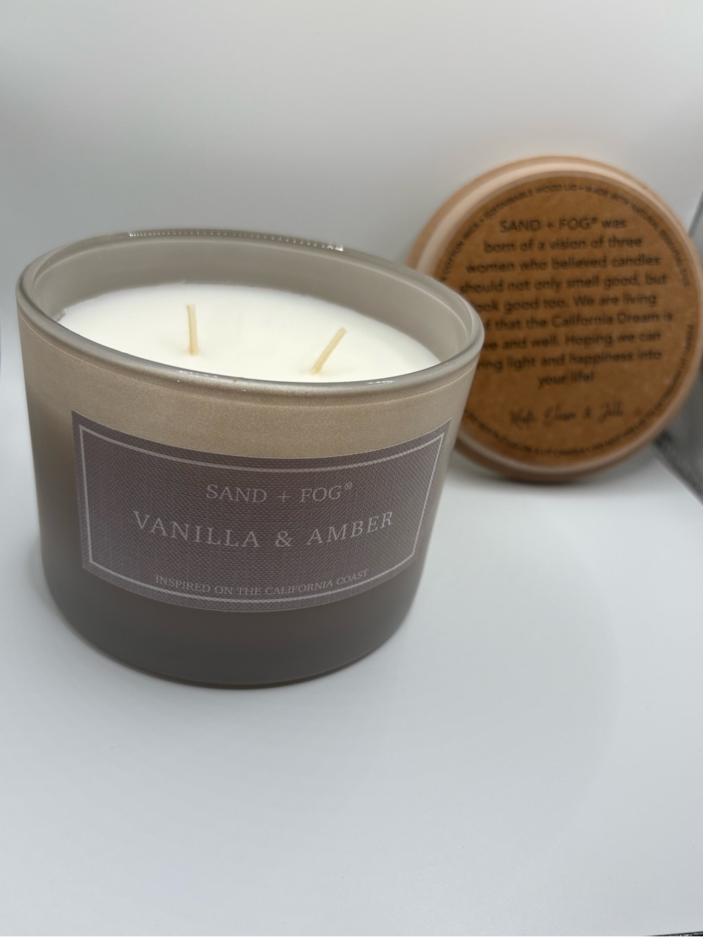 SAND + FOG Vanilla & Amber Candle 12oz. Brand New!!